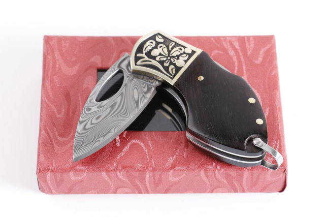 High quality  Swedish powders Damascus steel K1 keychain knife UD402289